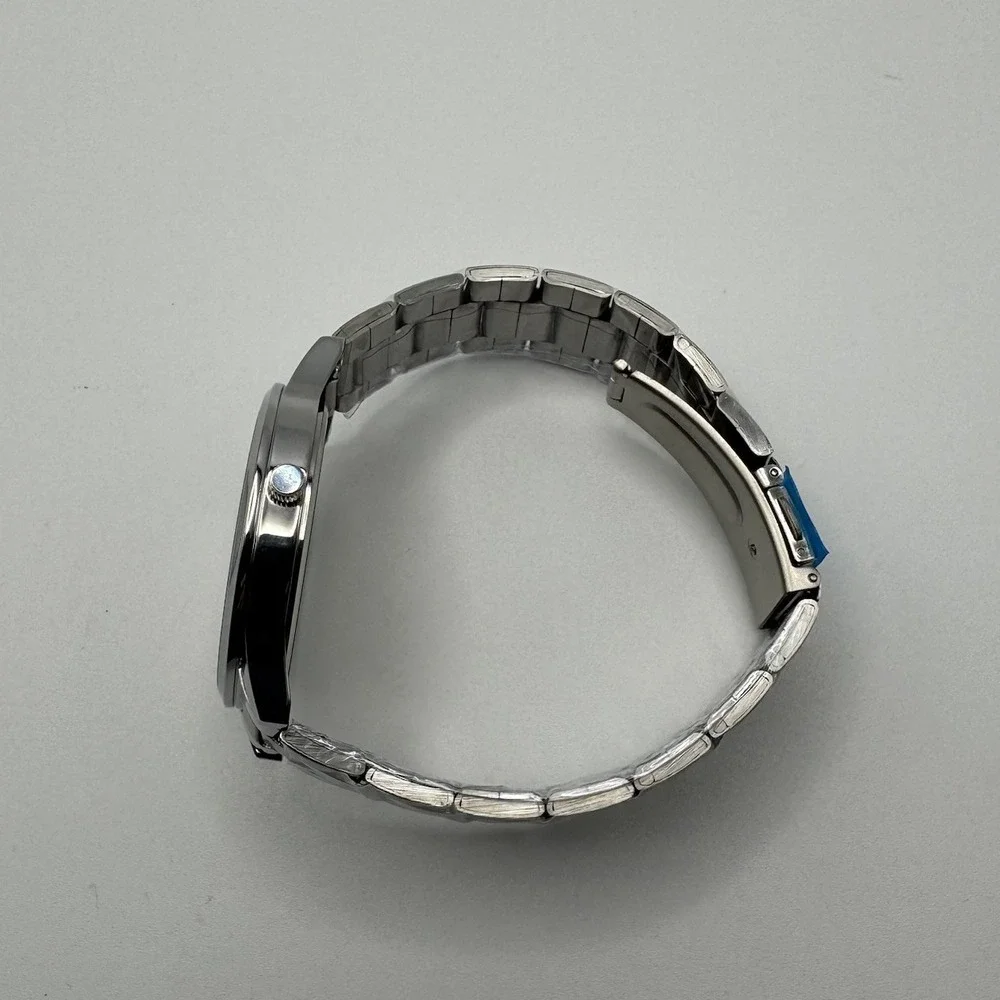 PX‎ Watch Silver Tone Bracelet With Brown Face Model 9WA9001M